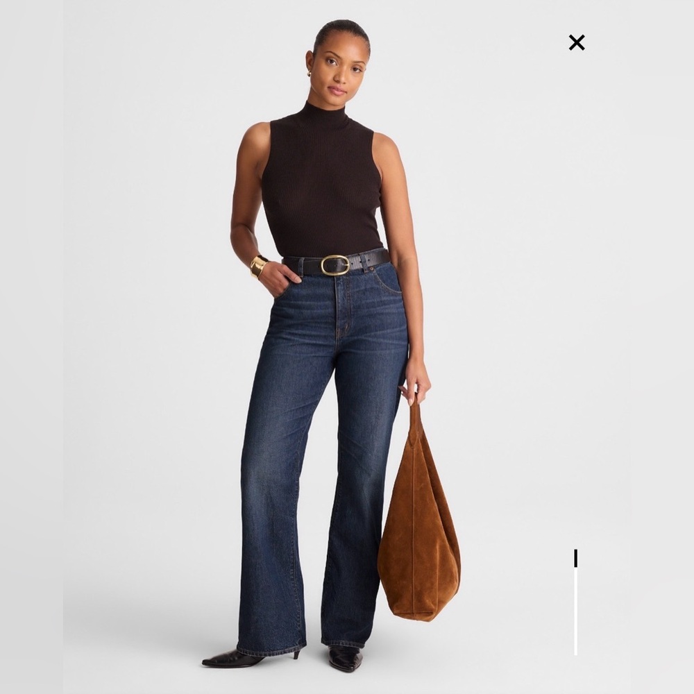 Madewell Women’s Curvy Relaxed Bootcut Jeans